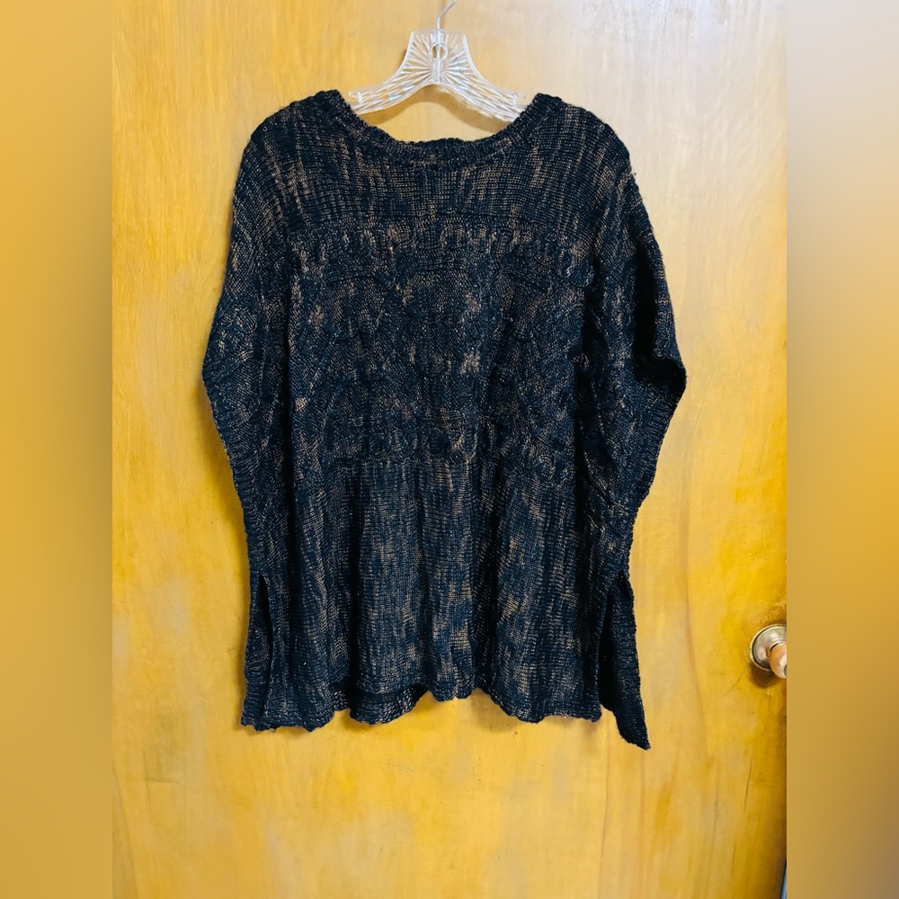 M. RENA, Black Metallic Knit Scoop Neck Sweater, One Size